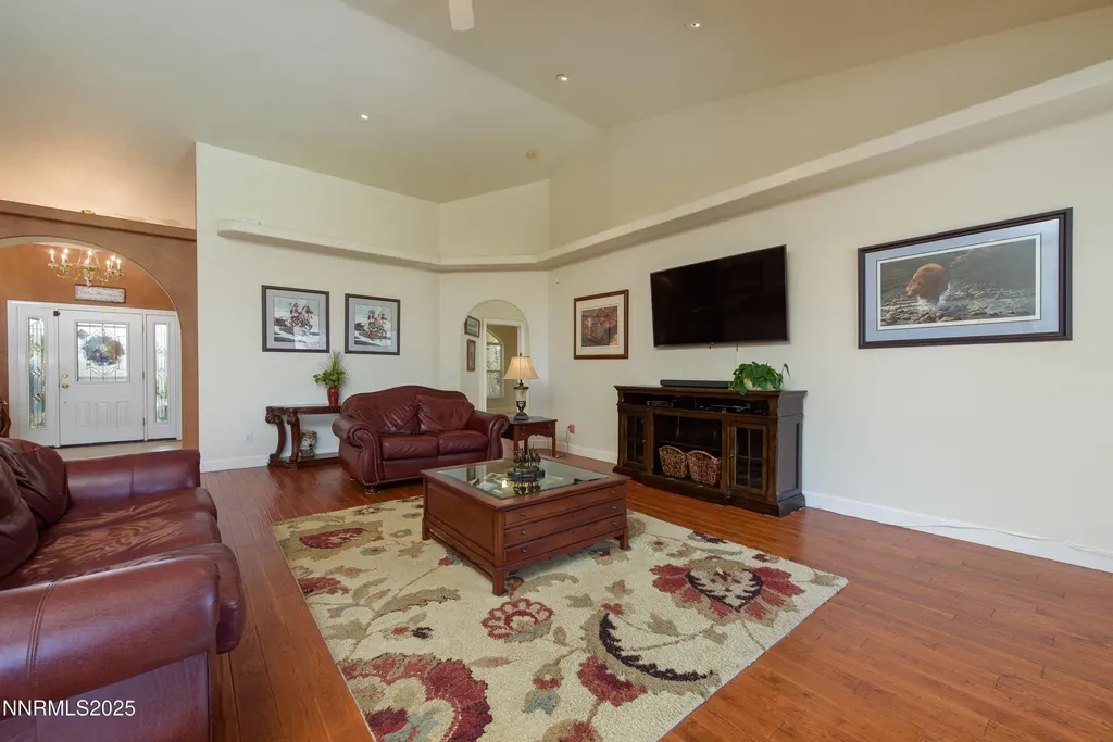 1572 Sawmill Gardnerville NV 89410
