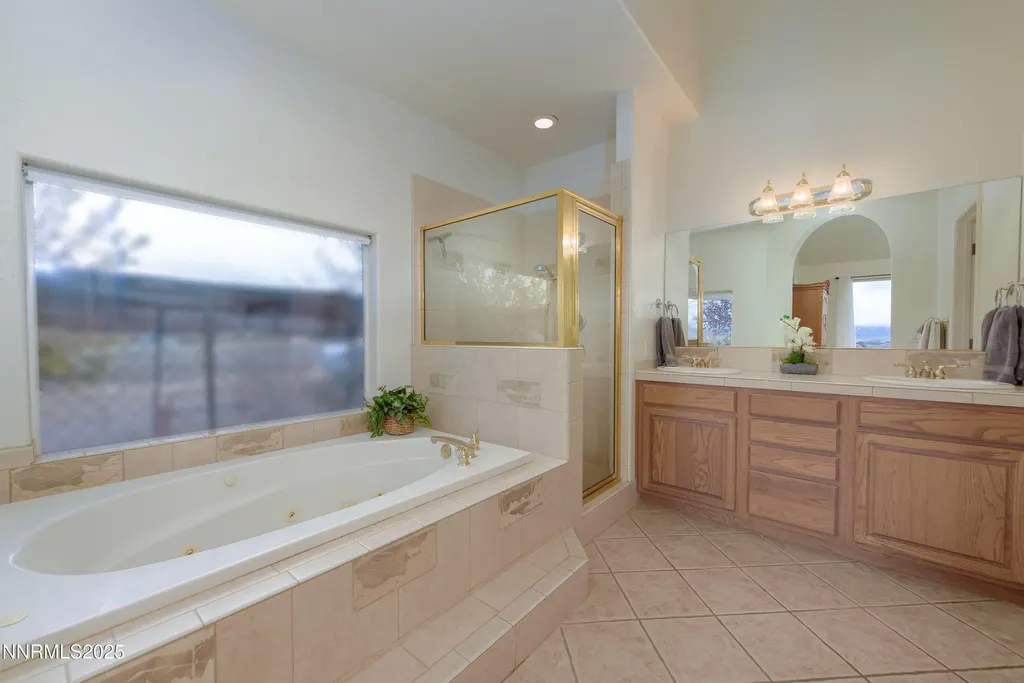 1572 Sawmill Gardnerville NV 89410