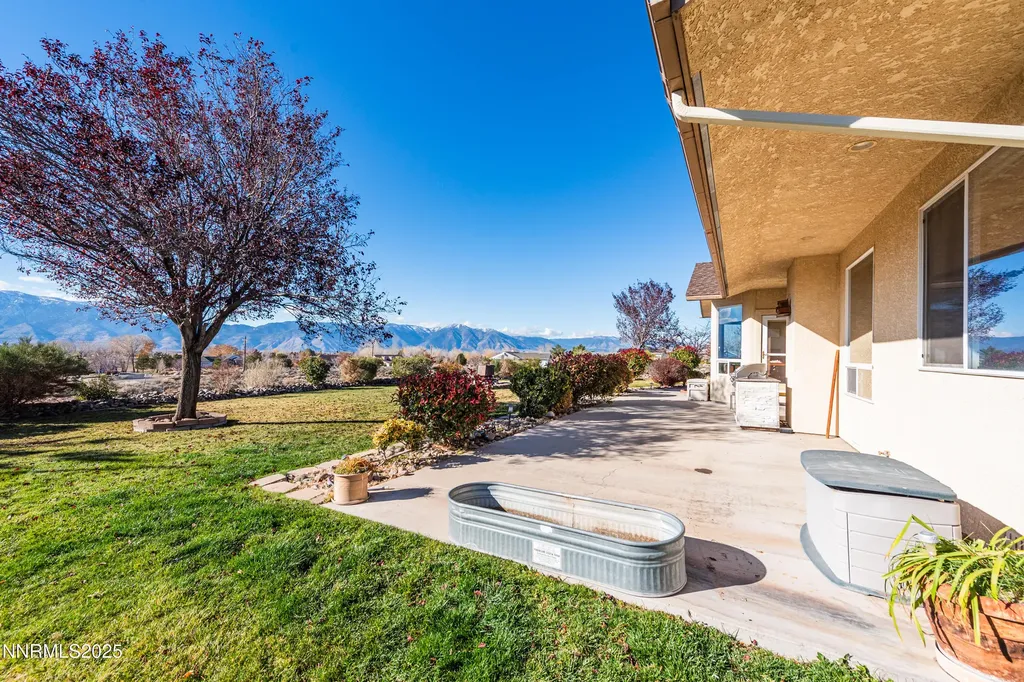 1572 Sawmill Gardnerville NV 89410