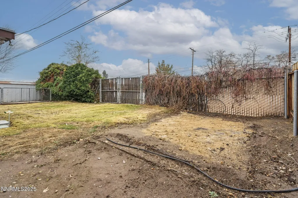 1675 Auburn Reno NV 89502