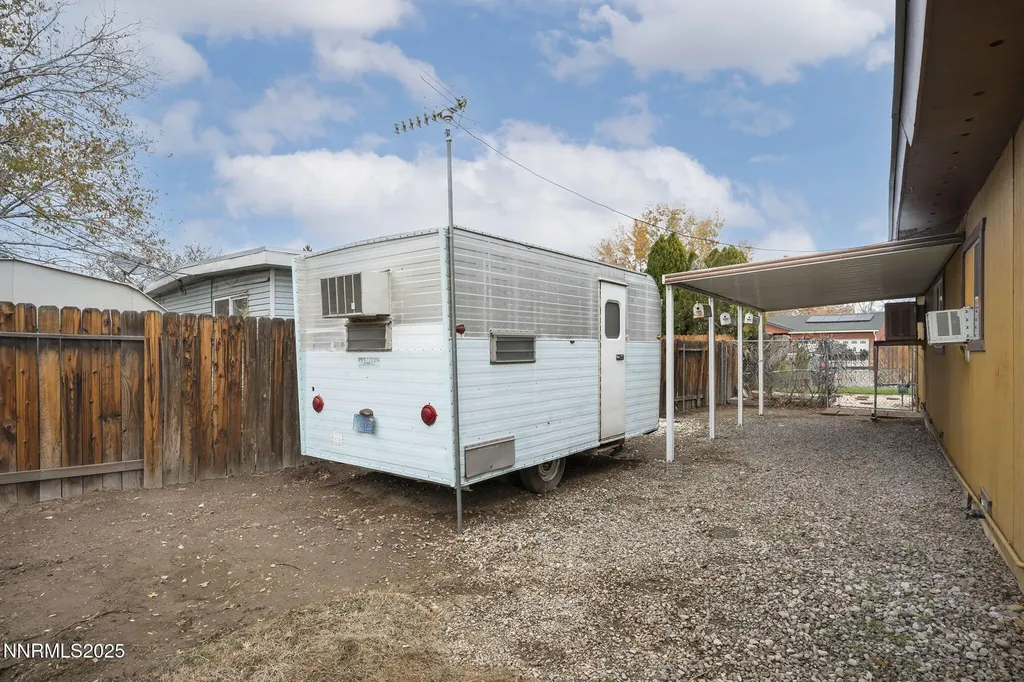 1675 Auburn Reno NV 89502