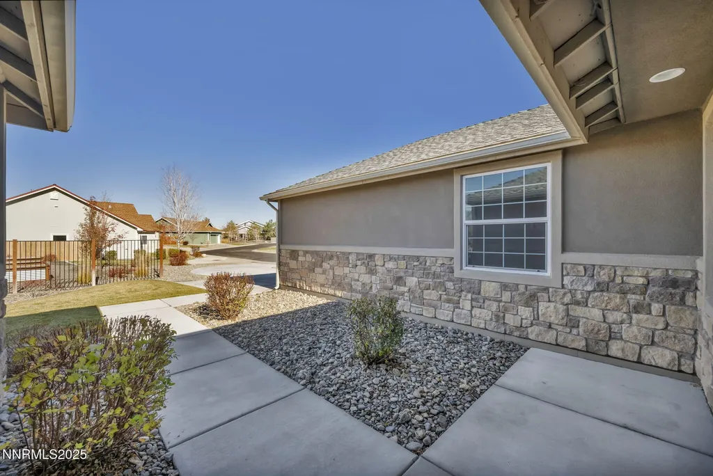 1211 Cottage Gardnerville NV 89460