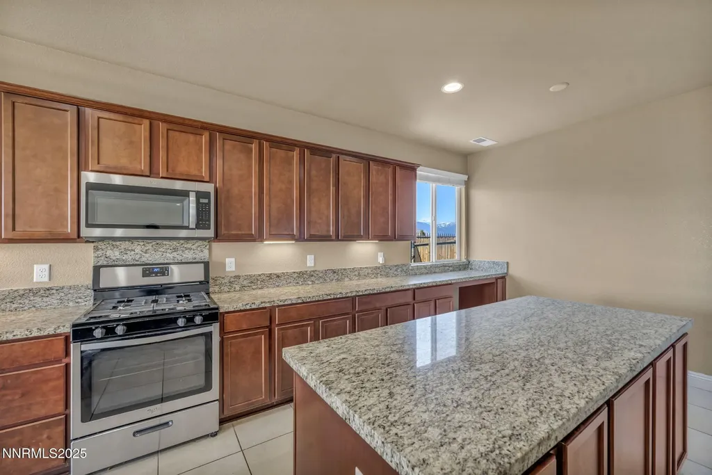 1211 Cottage Gardnerville NV 89460