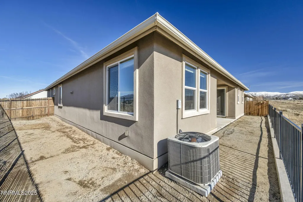 1211 Cottage Gardnerville NV 89460