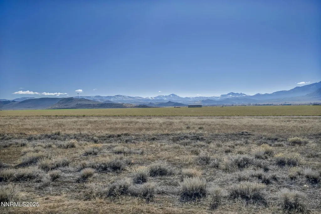 1211 Cottage Gardnerville NV 89460