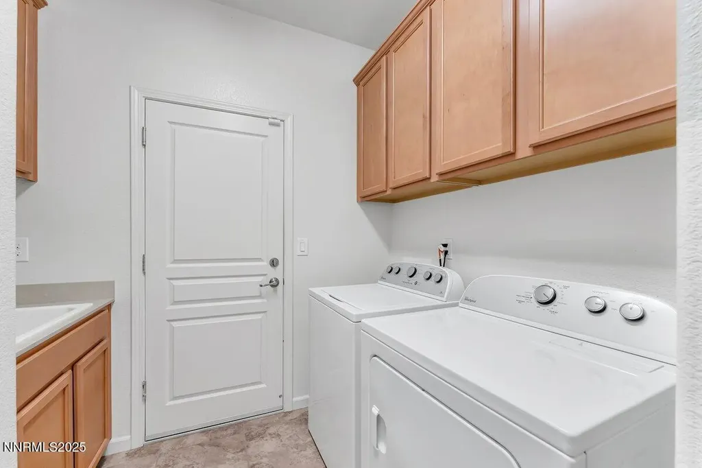 861 Larrimore Reno NV 89523