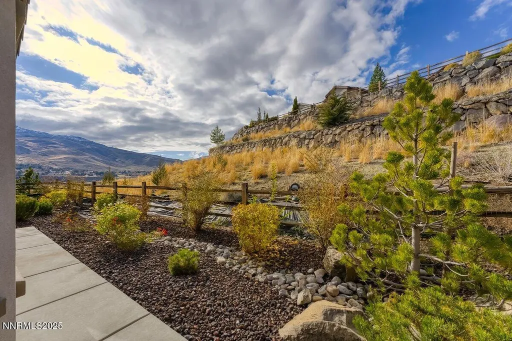 861 Larrimore Reno NV 89523