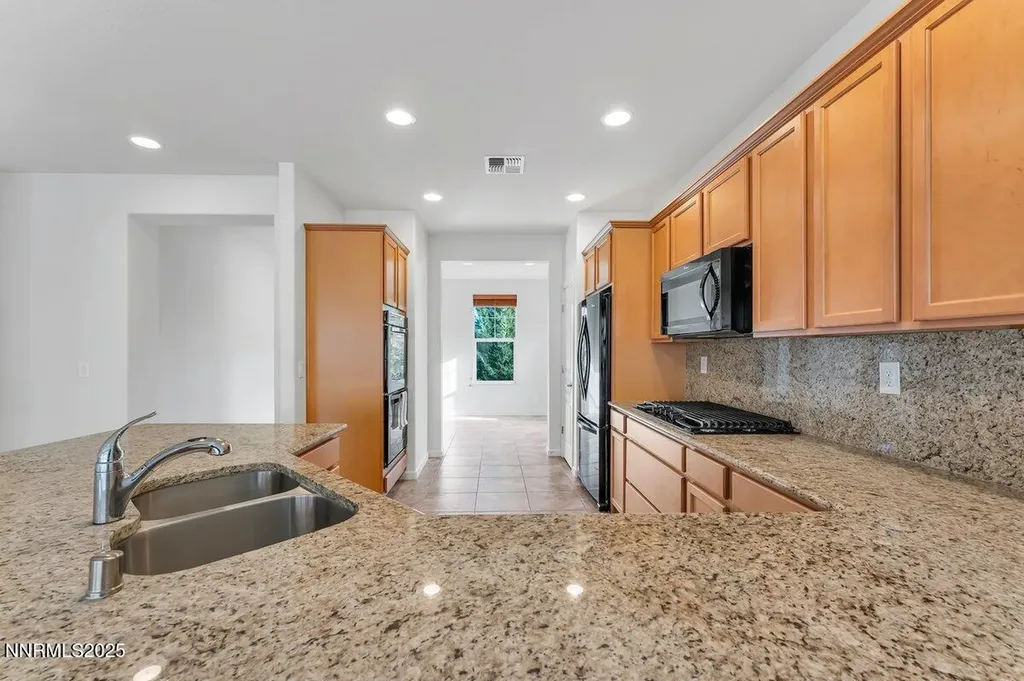 861 Larrimore Reno NV 89523