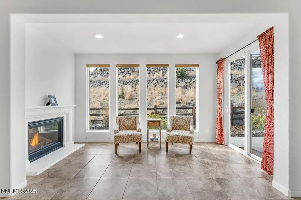 861 Larrimore Reno NV 89523