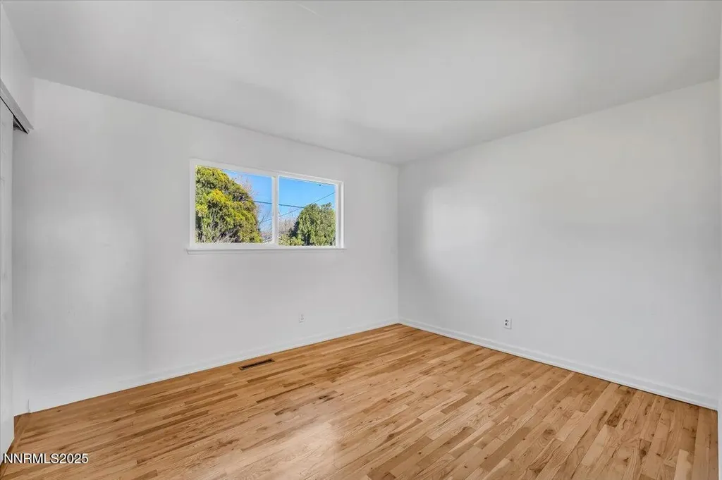 2801 Kings Row Reno NV 89503