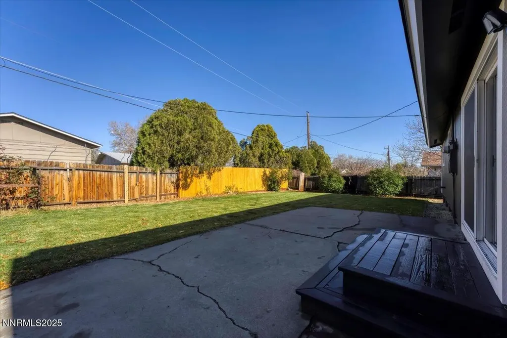 2801 Kings Row Reno NV 89503