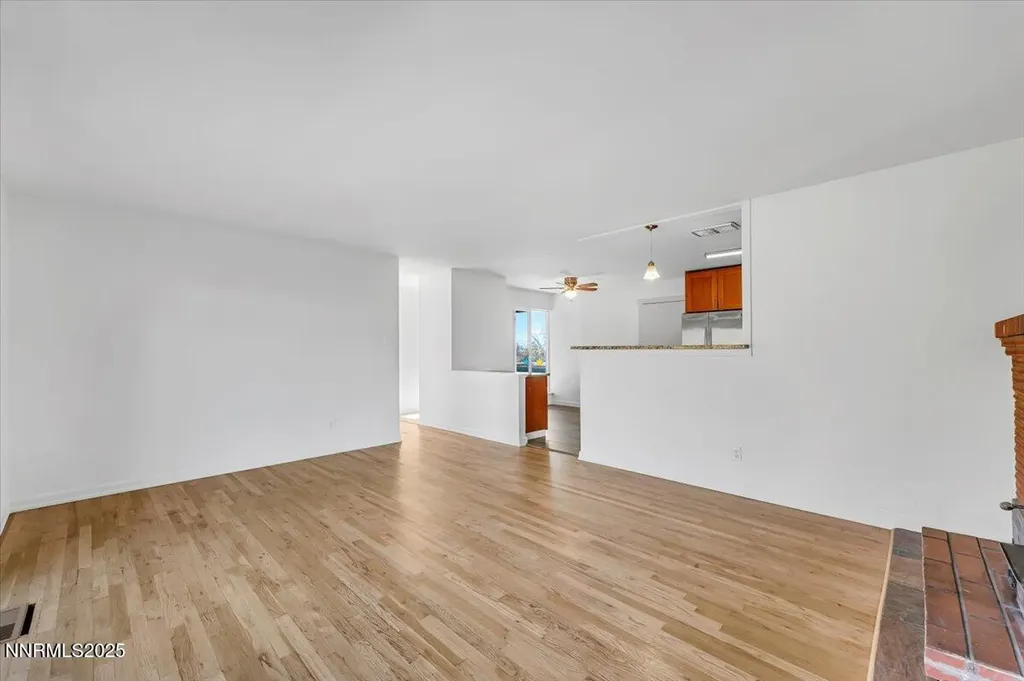 2801 Kings Row Reno NV 89503