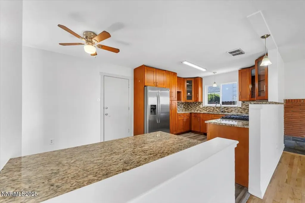 2801 Kings Row Reno NV 89503