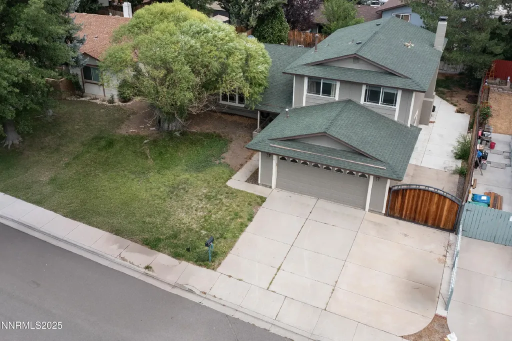 3252 Holman Sparks NV 89431