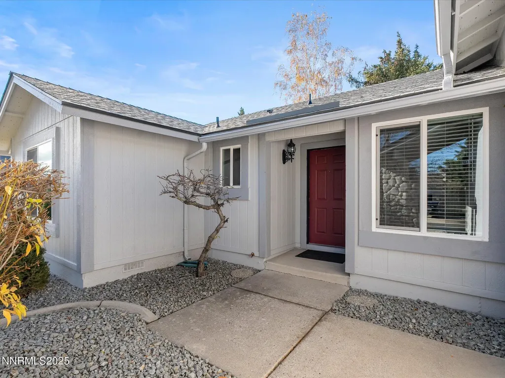 1645 Hanover Reno NV 89523