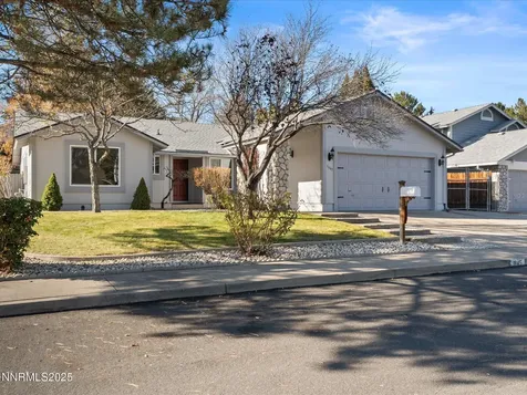 1645 Hanover Reno NV 89523