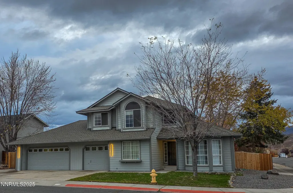 634 Boulder Dayton NV 89403