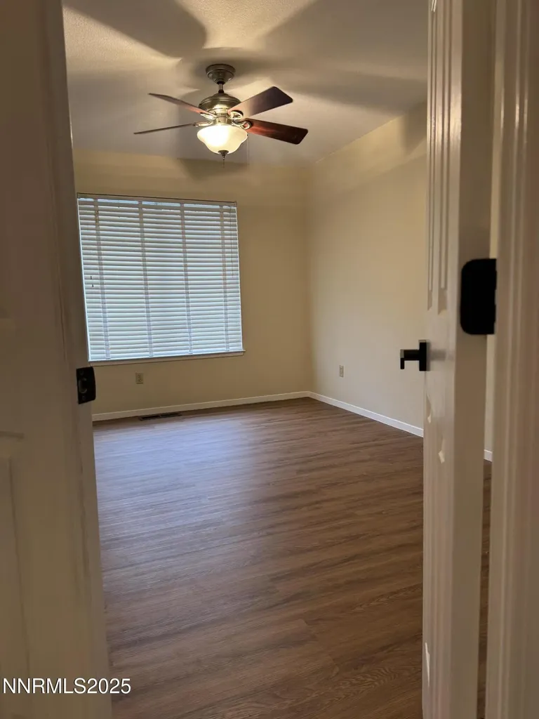 634 Boulder Dayton NV 89403