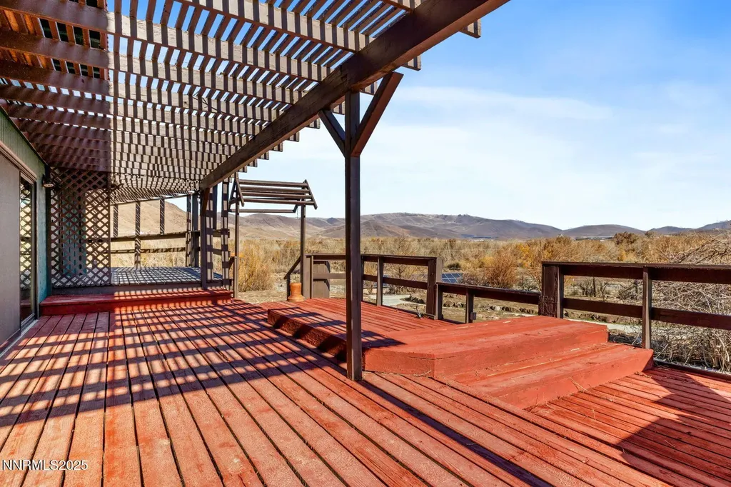 1088 Mccarran Ranch Sparks NV 89434