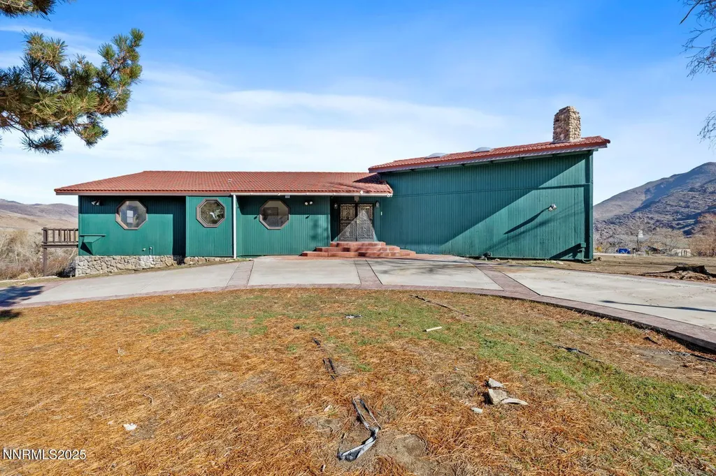 1088 Mccarran Ranch Sparks NV 89434