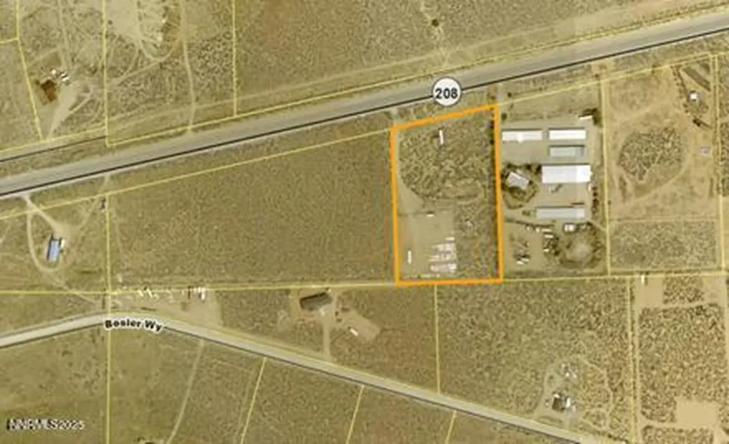 4249 Nv 208 Wellington NV 89444