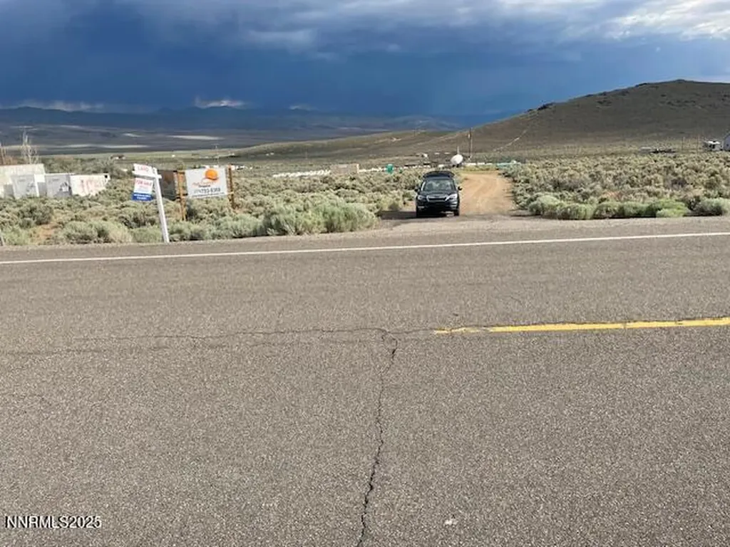 4249 Nv 208 Wellington NV 89444