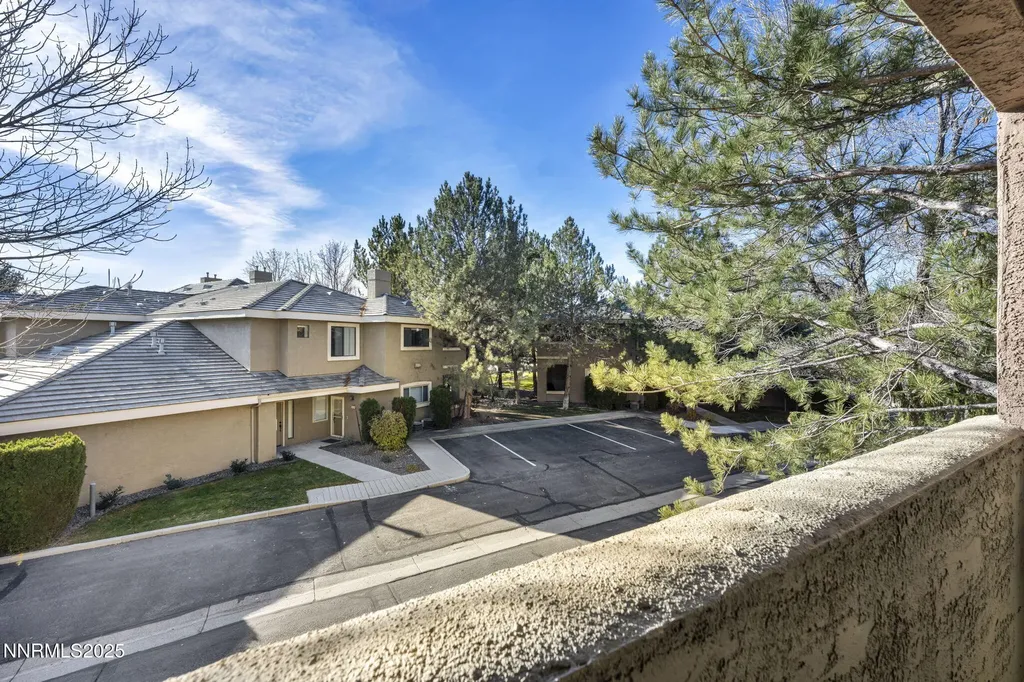 900 Meadows Reno NV 89521