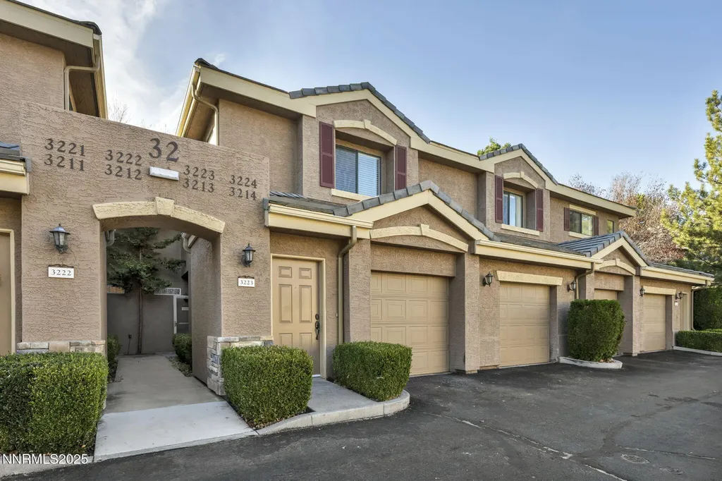 900 Meadows Reno NV 89521