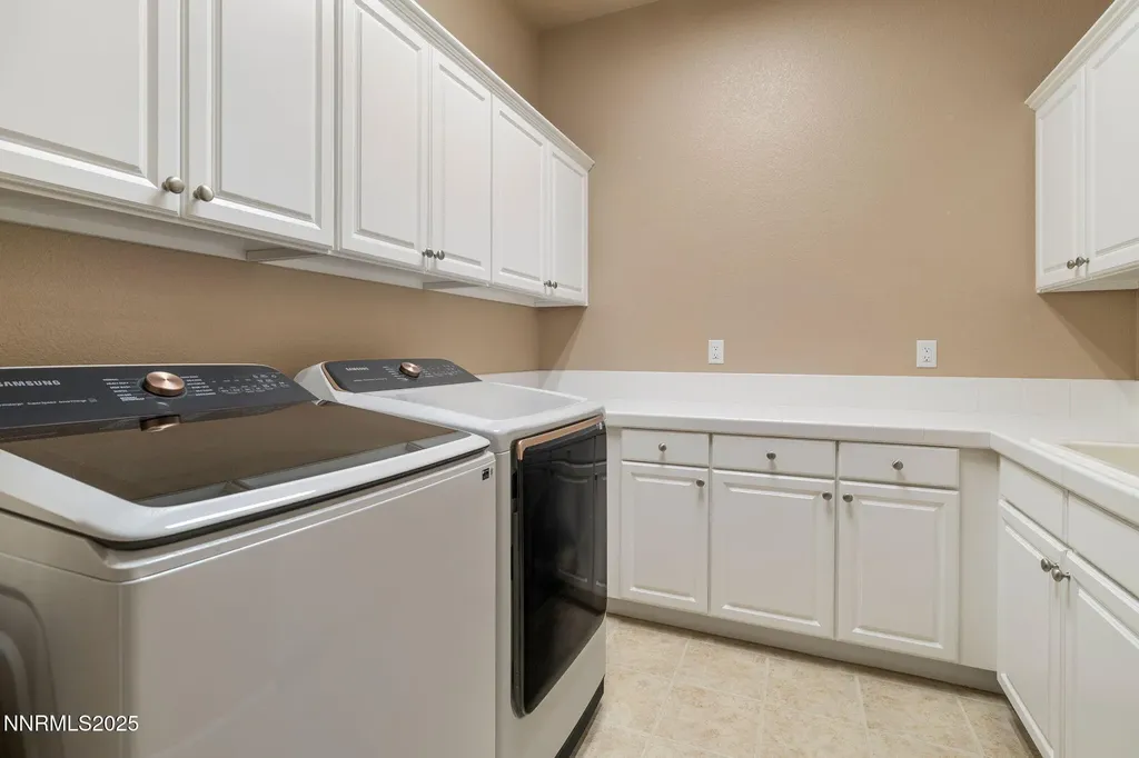 5360 Biarritz Reno NV 89511