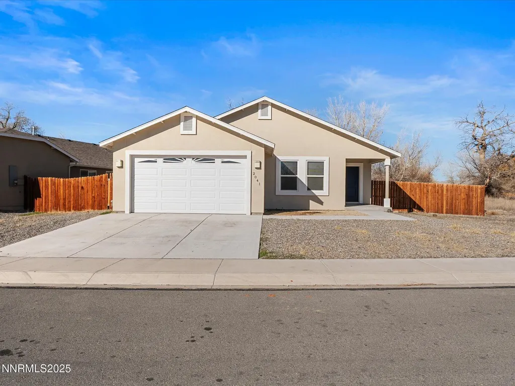 2041 Verona Fallon NV 89406