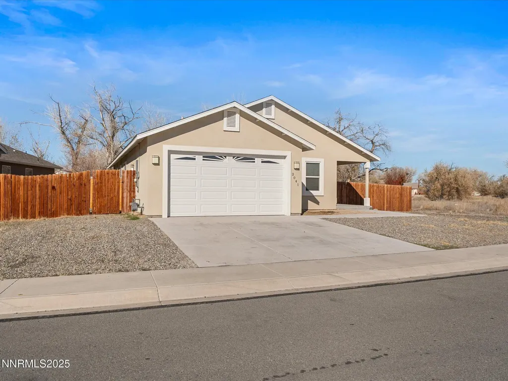 2041 Verona Fallon NV 89406
