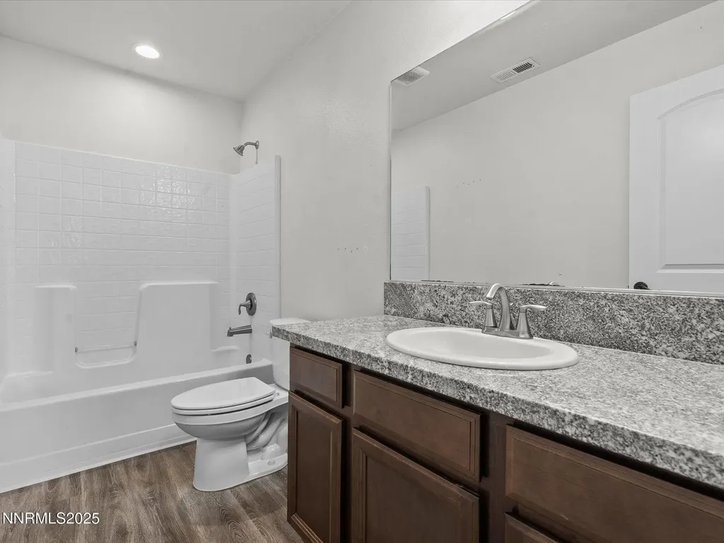 2041 Verona Fallon NV 89406
