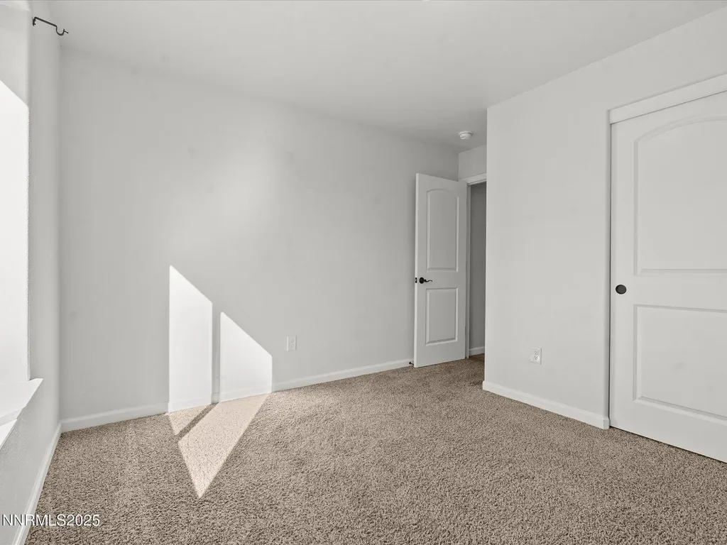 2041 Verona Fallon NV 89406