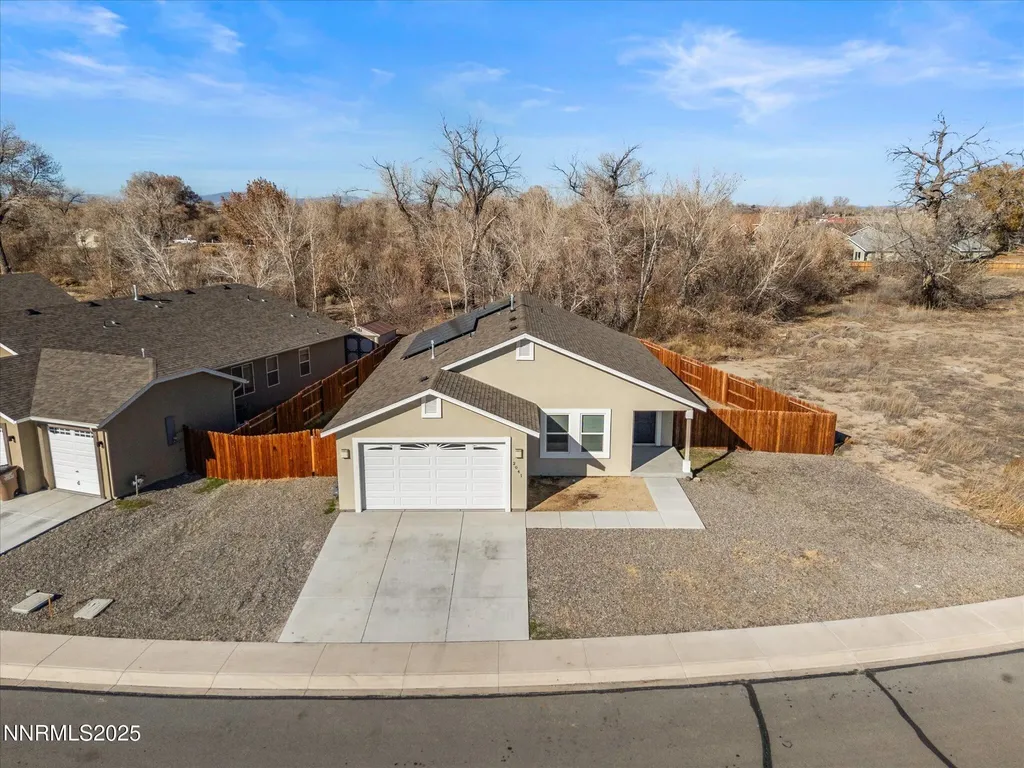 2041 Verona Fallon NV 89406