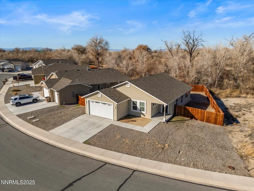 2041 Verona Fallon NV 89406