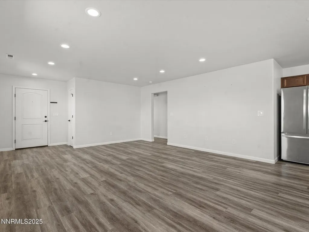 2041 Verona Fallon NV 89406