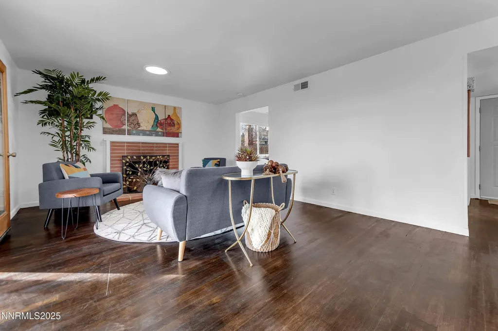 2080 Marlette Reno NV 89503