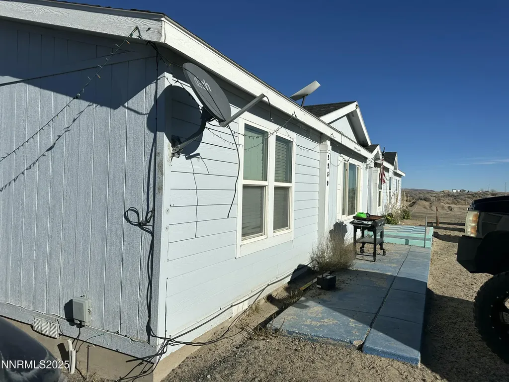 3250 4th Silver Springs NV 89429