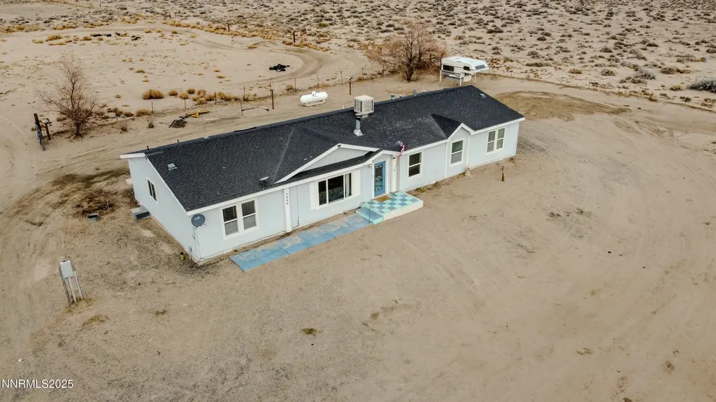 3250 4th Silver Springs NV 89429