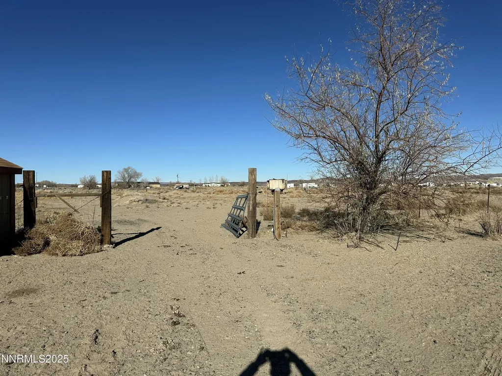 3250 4th Silver Springs NV 89429