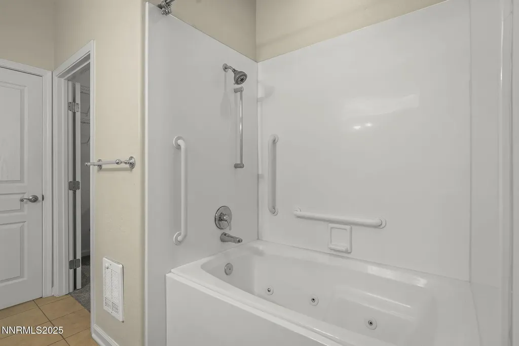 1240 Cliff Park Reno NV 89523