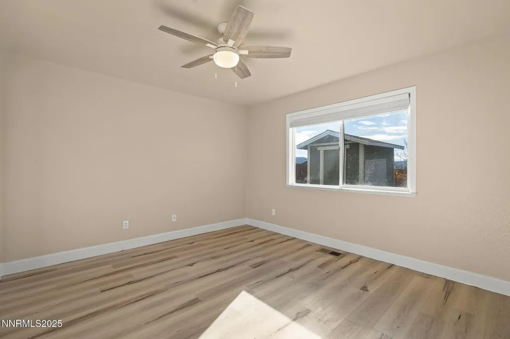 18261 Grizzly Bear Reno NV 89508