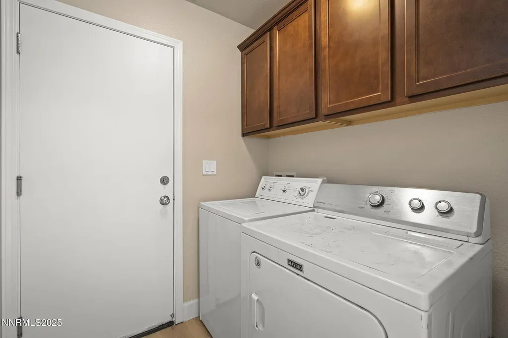 18261 Grizzly Bear Reno NV 89508