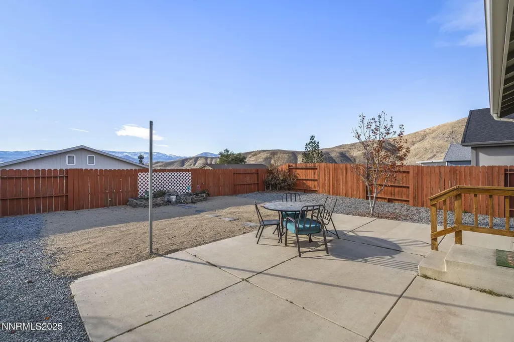 18261 Grizzly Bear Reno NV 89508