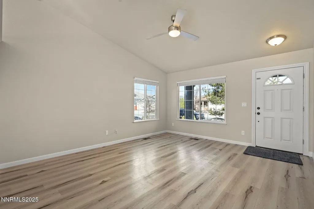 18261 Grizzly Bear Reno NV 89508