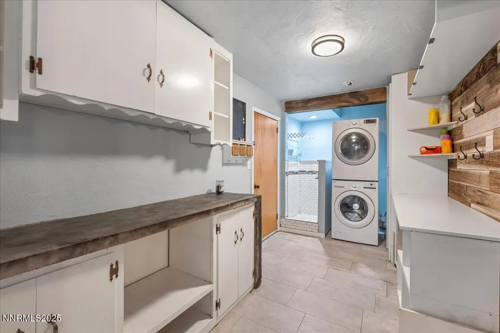 900 Washington Carson City NV 89703