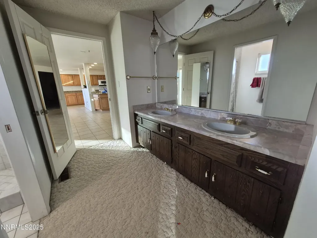 7215 Marlin Reno NV 89506