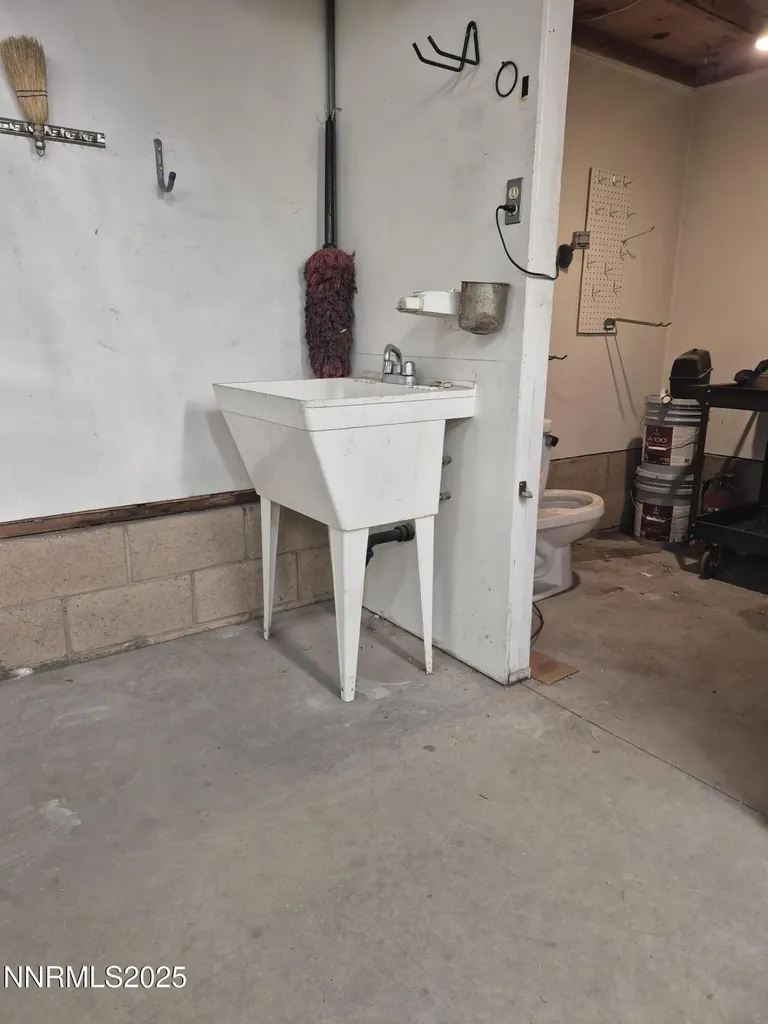 7215 Marlin Reno NV 89506