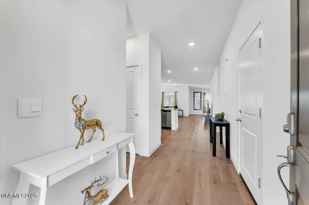 7523 Grassy Plains Reno NV 89506