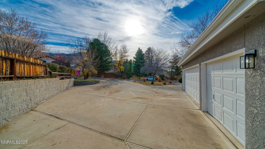 5700 Hidden Valley Reno NV 89502
